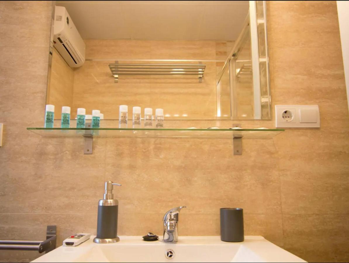 Holidays2Malaga Comfort Center Екстер'єр фото